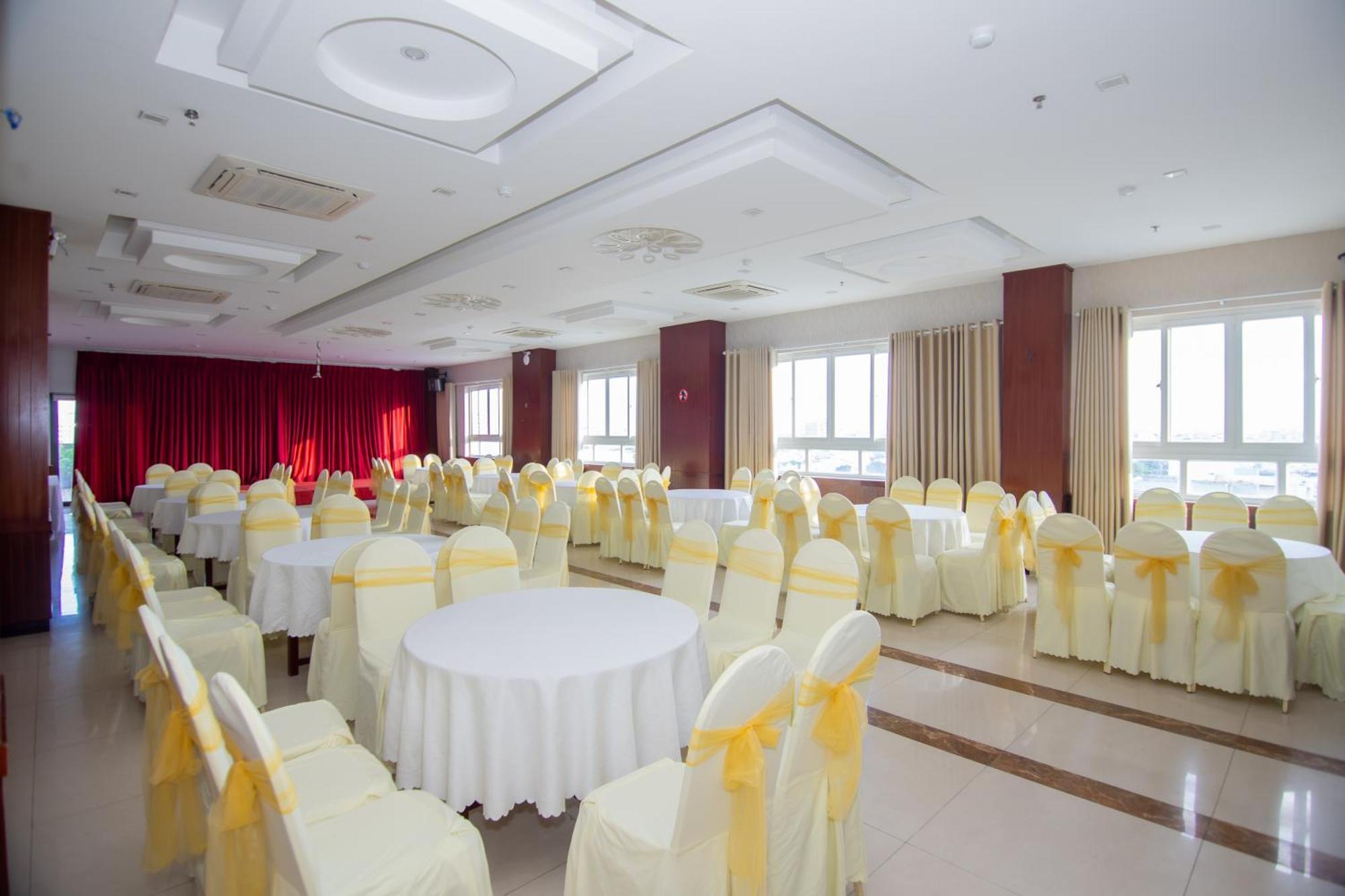 Quoc Cuong Center Da Nang Hotel By Haviland Екстер'єр фото